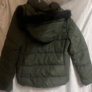 Old Navy green puffer‎ winter jacket